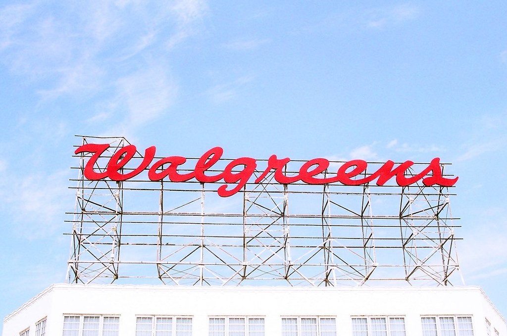 Walgreens Awards $25K in 15th Annual Expressions Creative Arts Contest