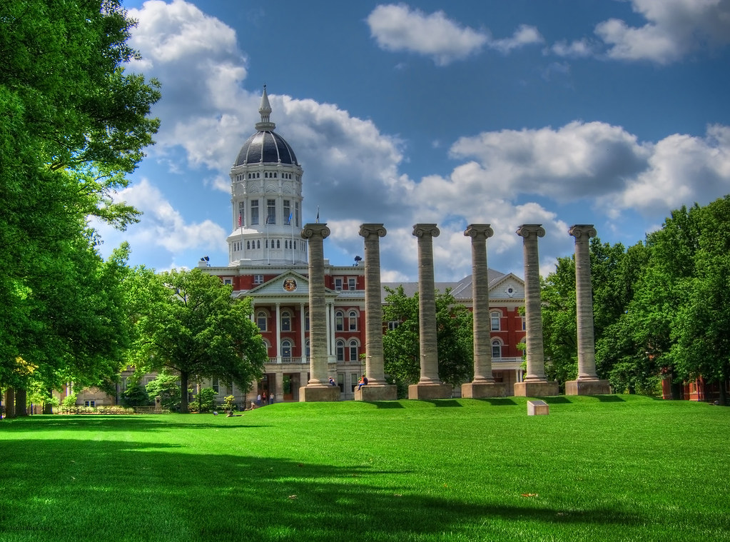 Empowering Microbusinesses: University of Missouri Launches Interactive Dashboard with GoDaddy Venture Forward Data